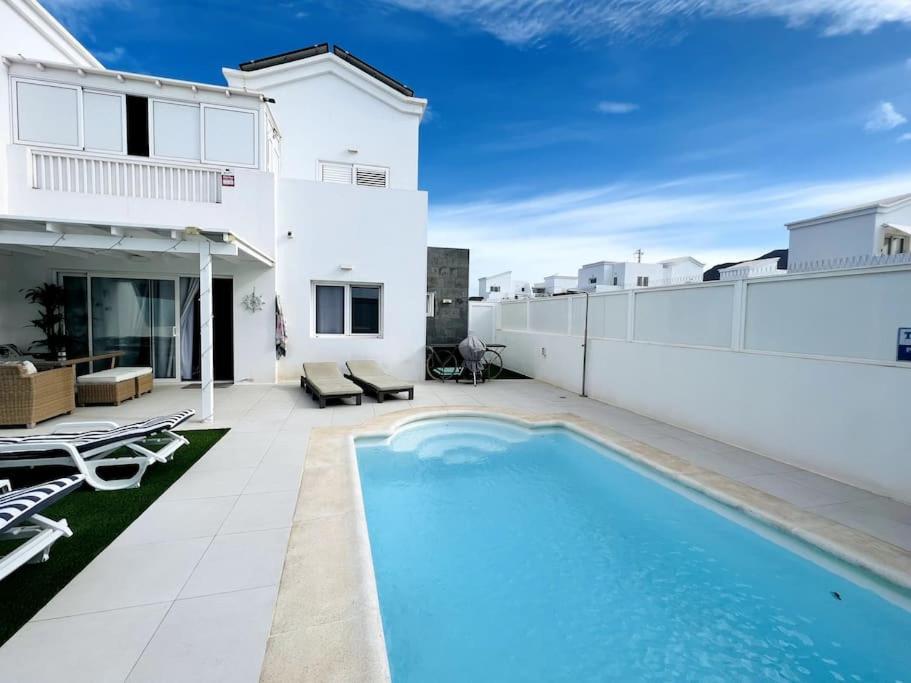 Lovely Villa Sanmar, Heated Pool Playa Blanca  Ngoại thất bức ảnh
