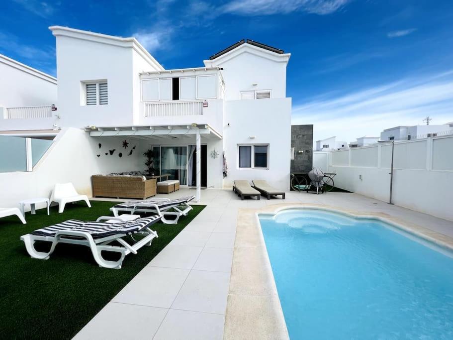 Lovely Villa Sanmar, Heated Pool Playa Blanca  Ngoại thất bức ảnh